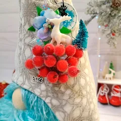 Украшение на колпаке Гном Гномыча