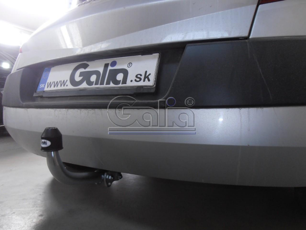 Фаркоп оцинкованный Galia R068A для Renault Grand Scenic II, Scenic II, Megane II хетчбек 2004-2009(паспорт и сертификат в комплекте)(без электрики)