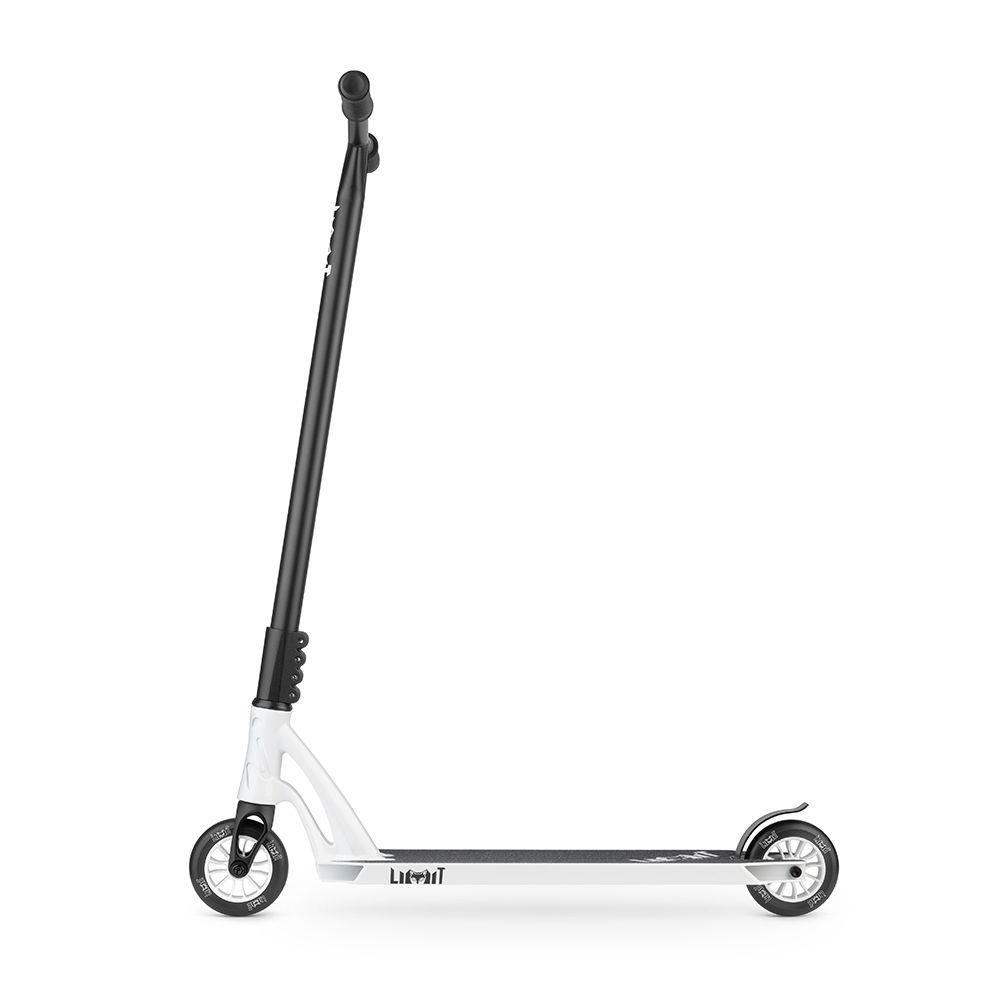 Трюковой самокат Limit LMT06