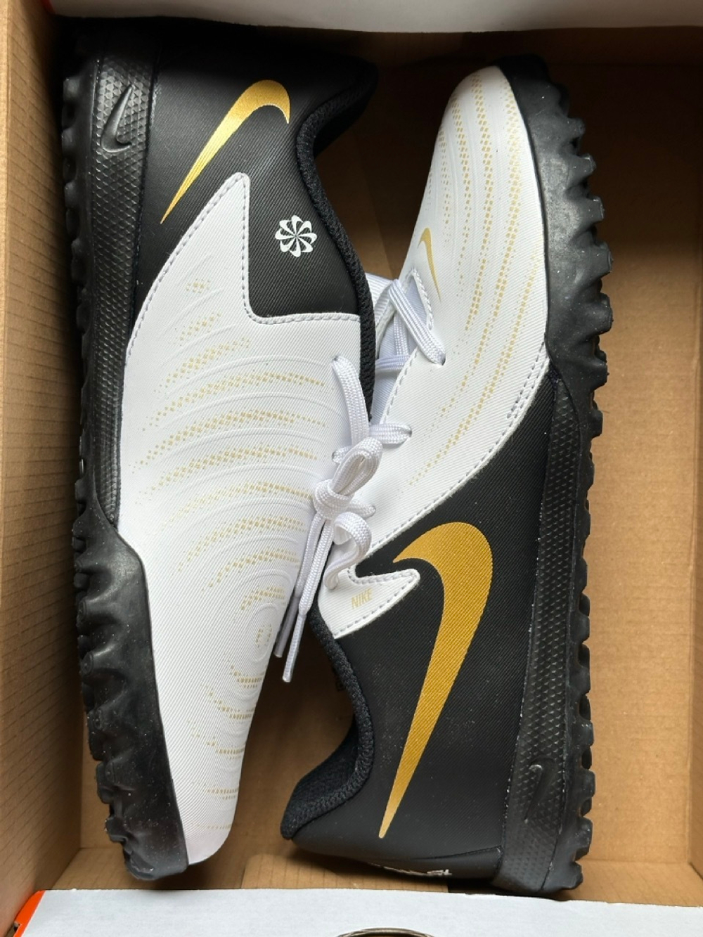 Nike hypervenomx phantom discount