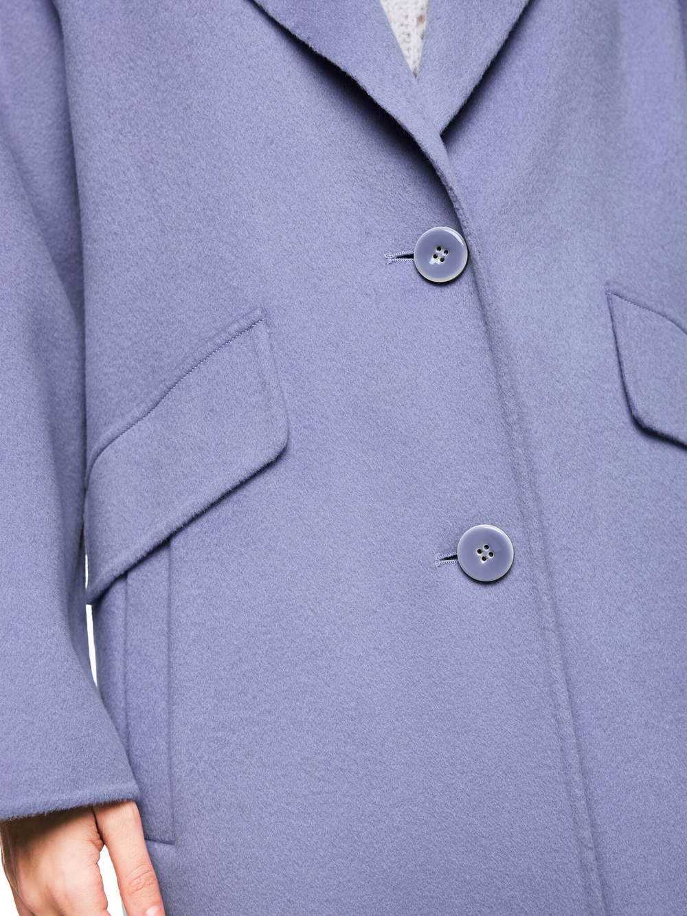 Пальто из шерсти