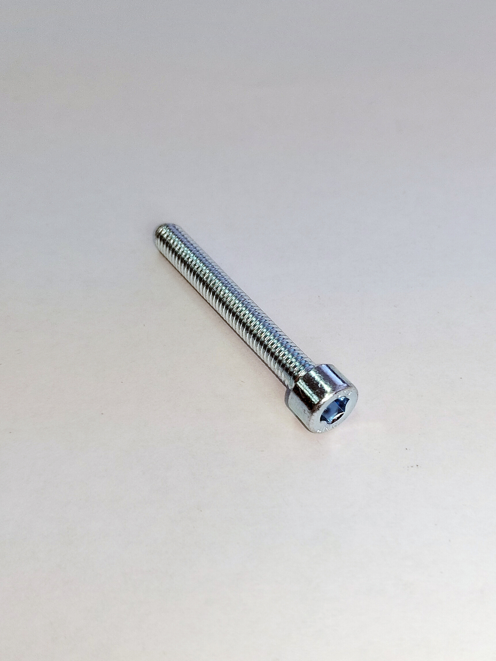 6х45 ОЦ. Винт П/Р с внут.шестигр. к.п.8.8 DIN912 (100 шт)