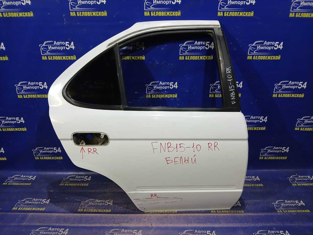 Дверь задняя правая NISSAN SUNNY 2000