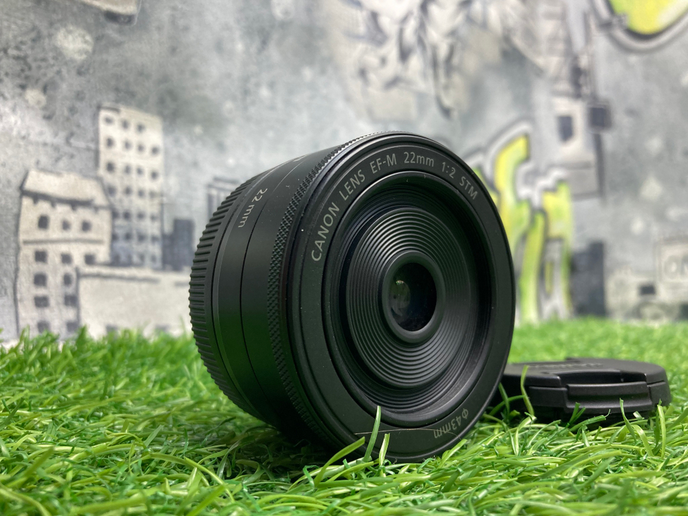 Canon EF-M 22mm 2 STM