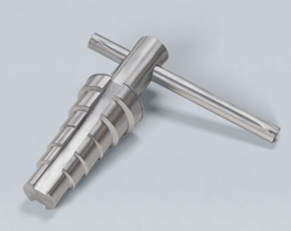 Ключ универ.ступенчатый с воротком д/американок