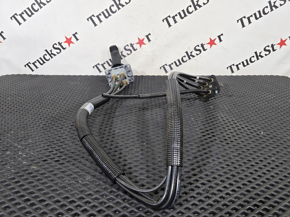 Кран ручного тормоза 2023г