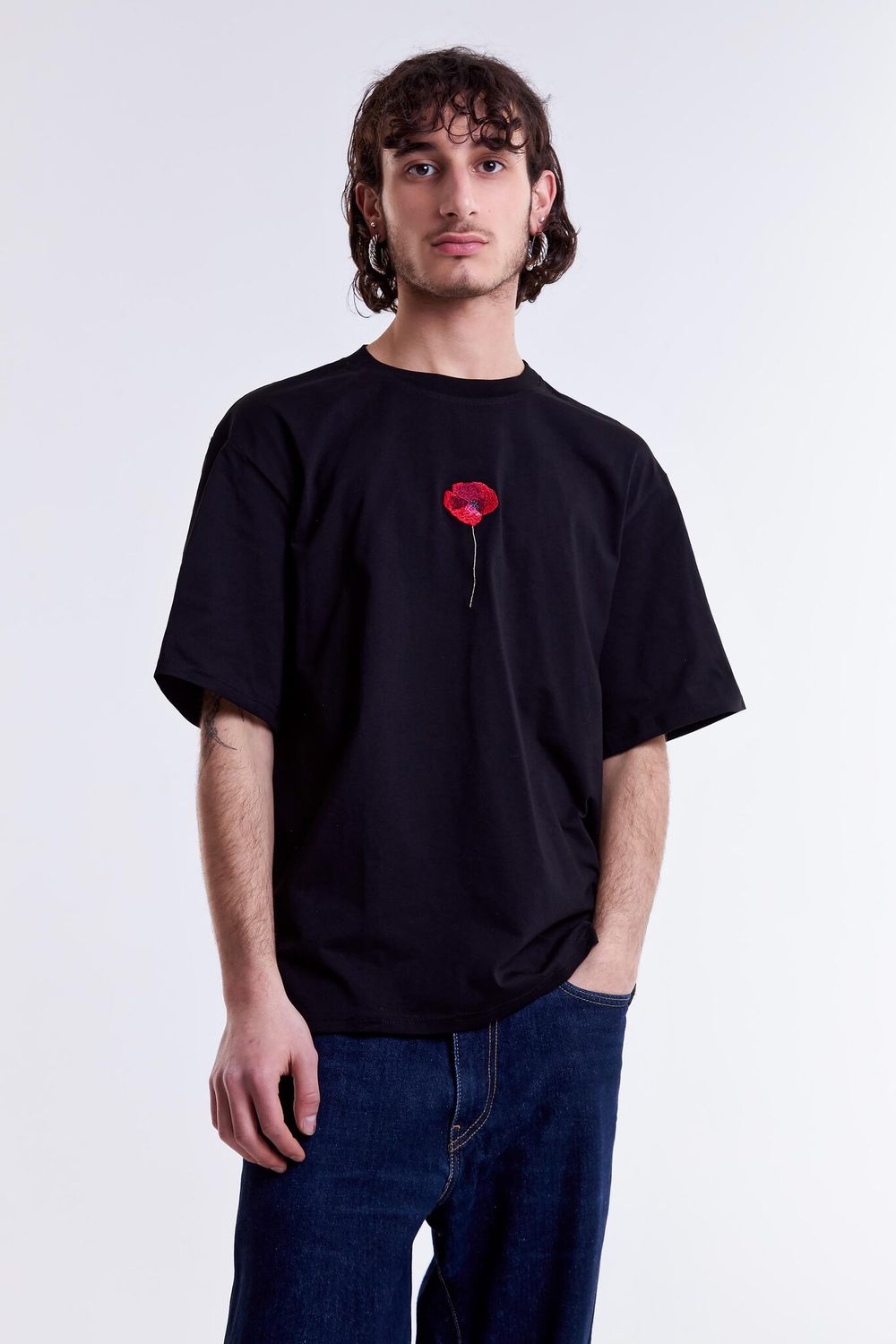 Футболка Гербарий Мак Черная