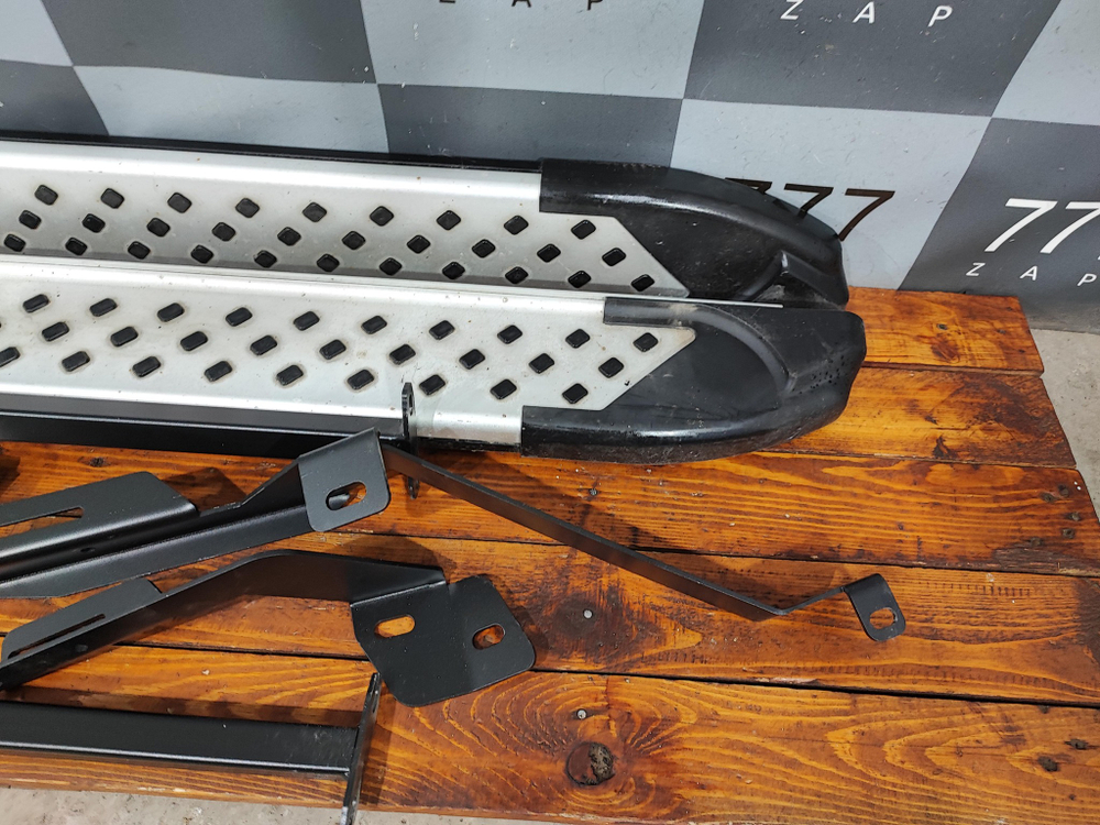 Подножки комплект Ford Explorer 5 11-19 Б/У