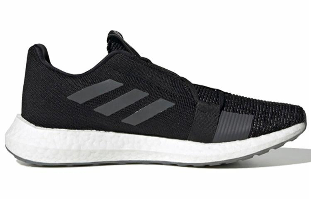 Кроссовки Adidas Senseboost Go