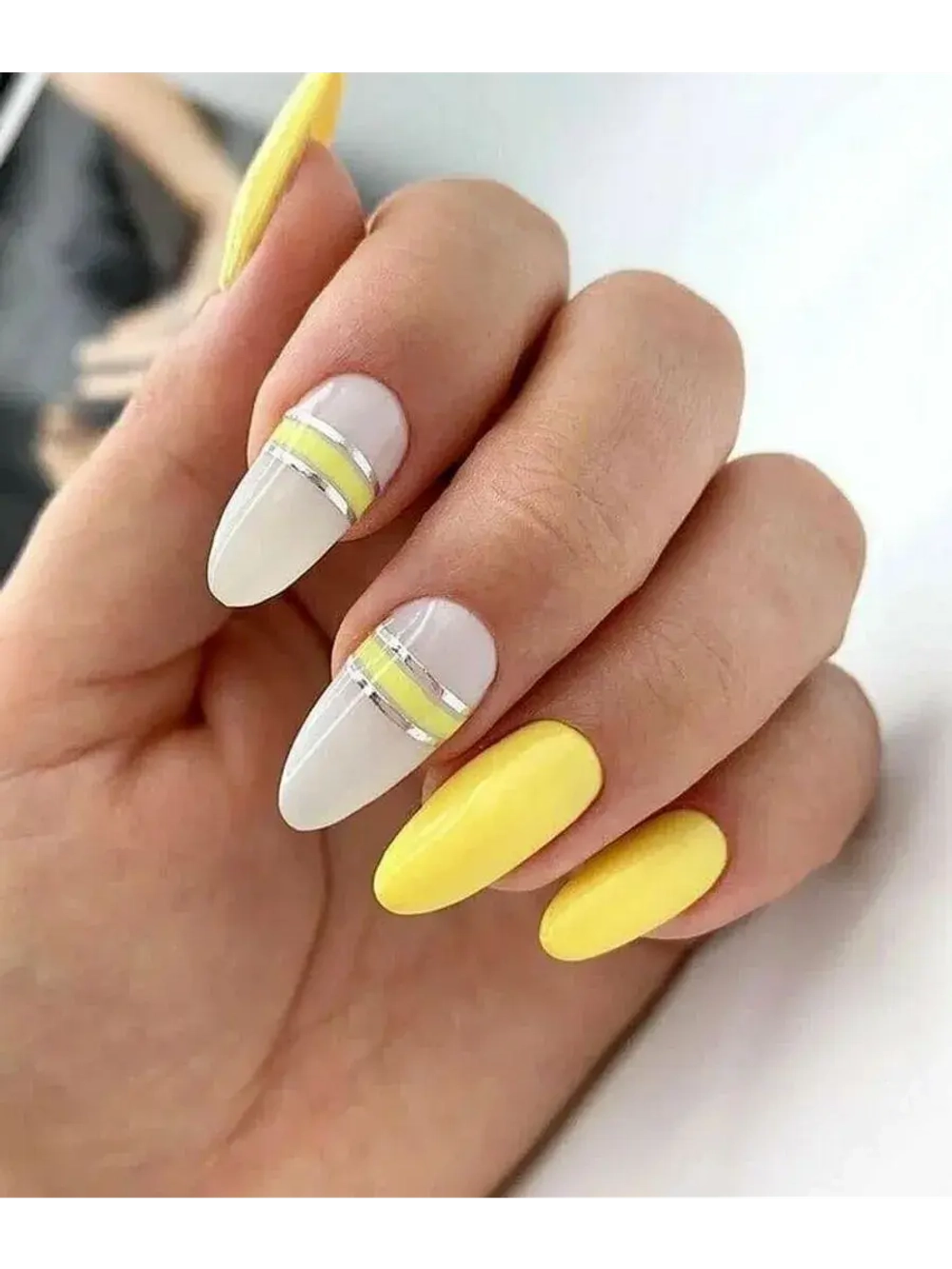 Гель лак для ногтей Luxio Playful 15 мл