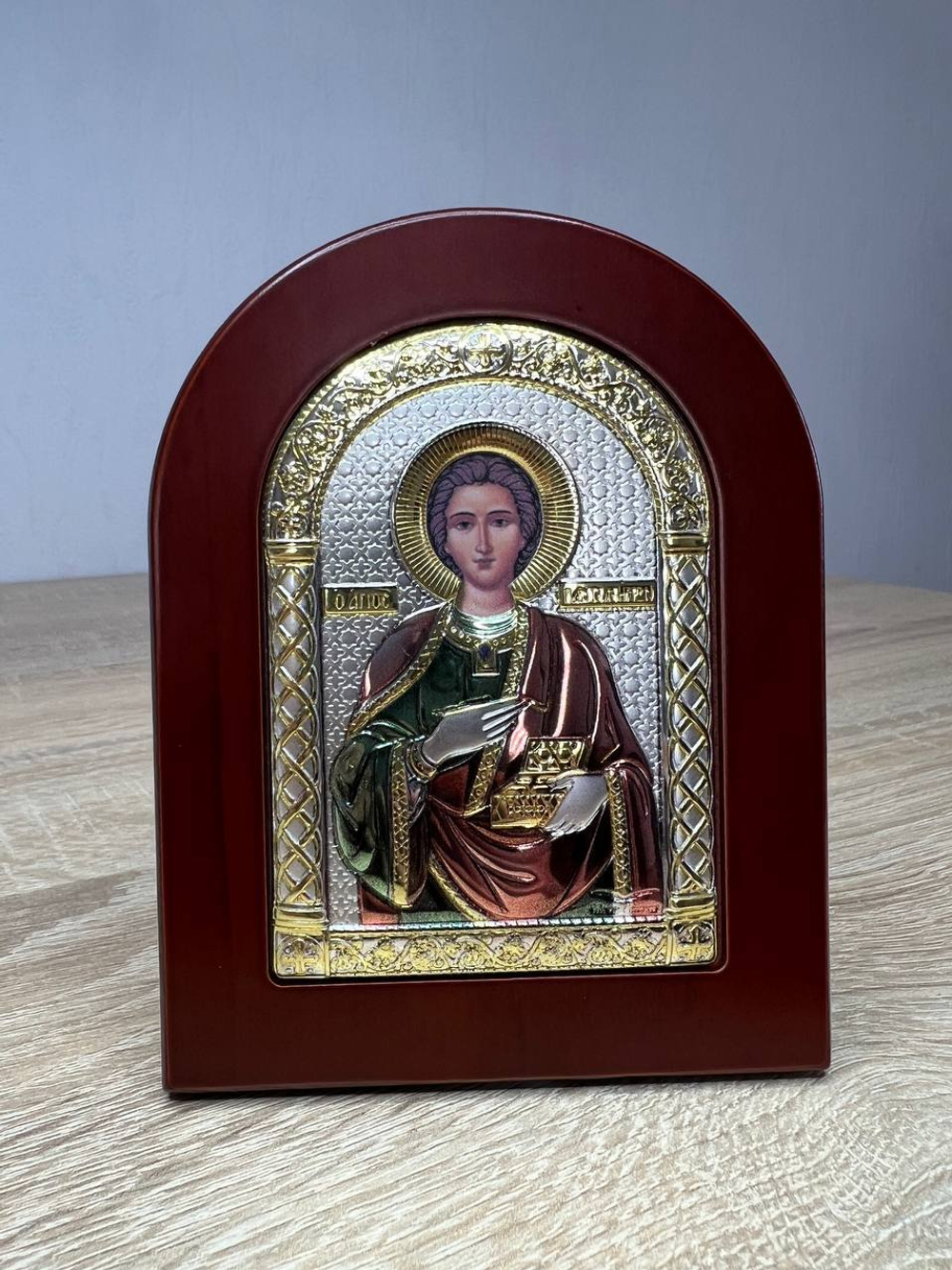 Пантелеймон, икона арочная, красное дерево, эмаль 86х112