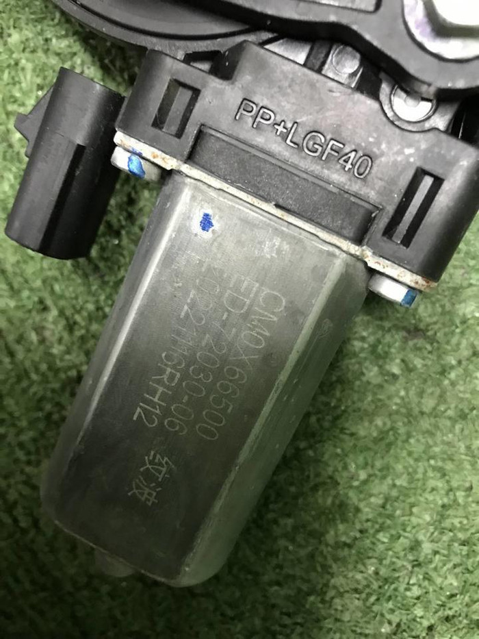 Стеклоподъемник задний правый Changan Uni-T 20-нв