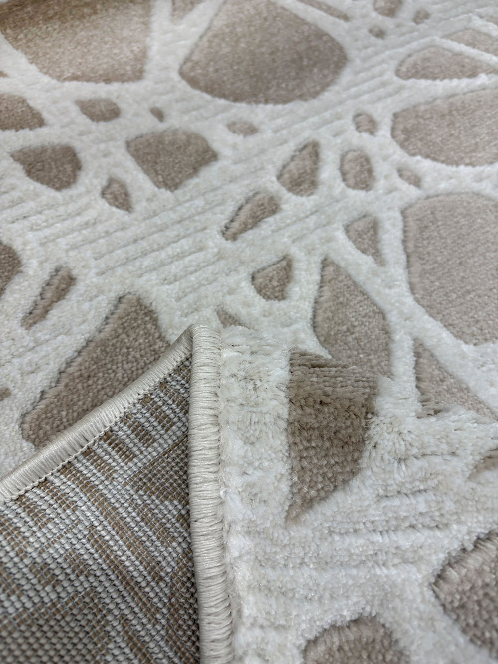 Ковровая дорожка Miranda D967 R.Beige