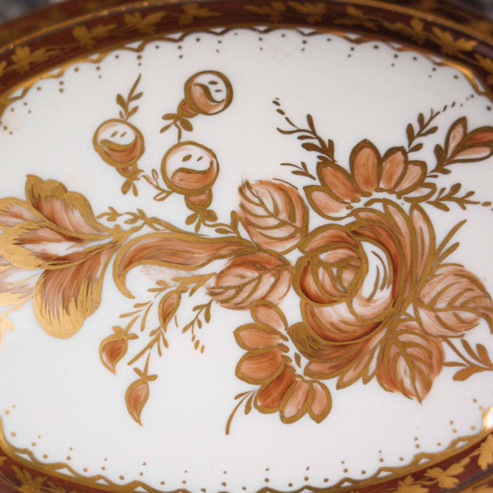 Шкатулка Лиможского фарфора с ручной росписью