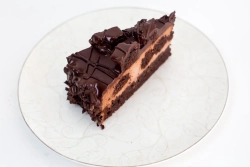Торт Три шоколада Питер Фрост (1200гр/12порций)