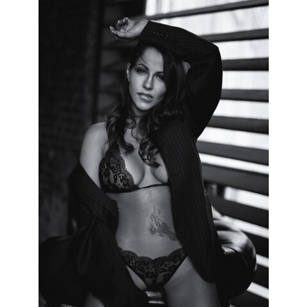 Двухсторонний мастурбатор копия вагины и ануса Елены Берковой - ФлешНаш, телесный