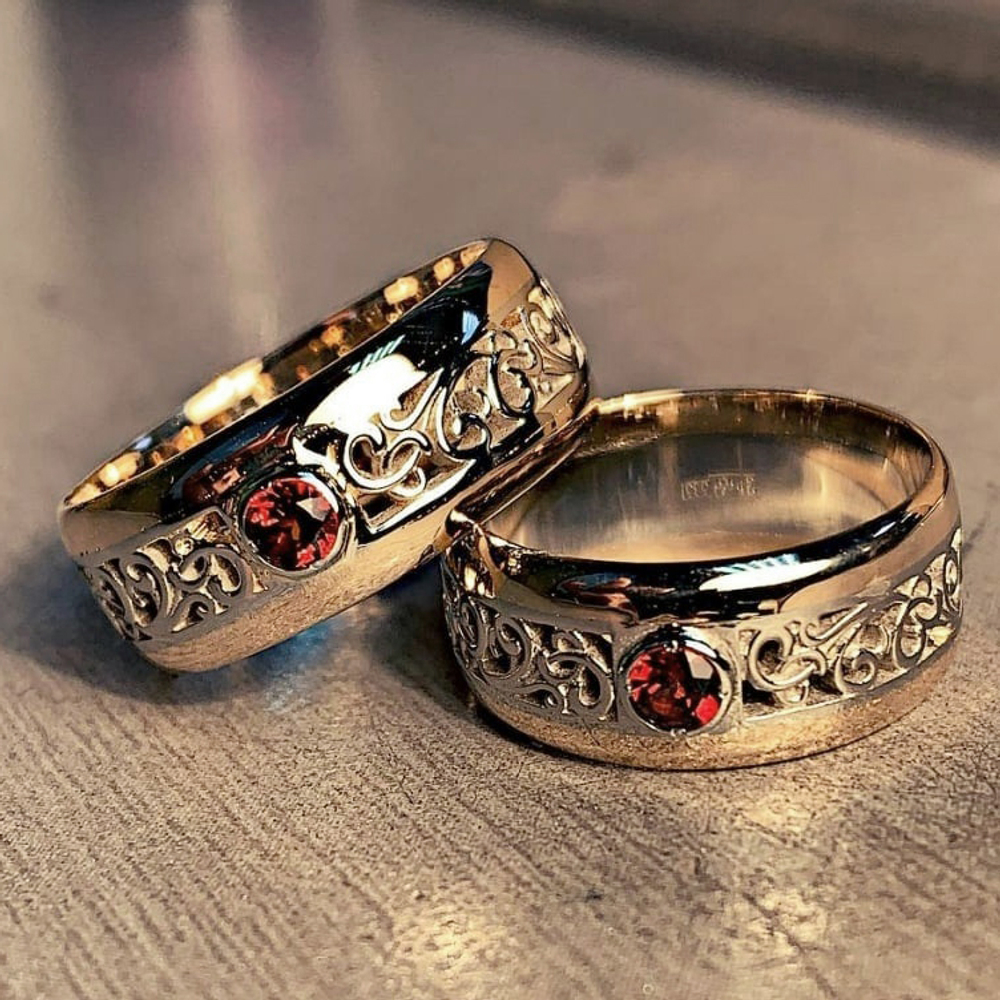 Обручальная пара с гранатом