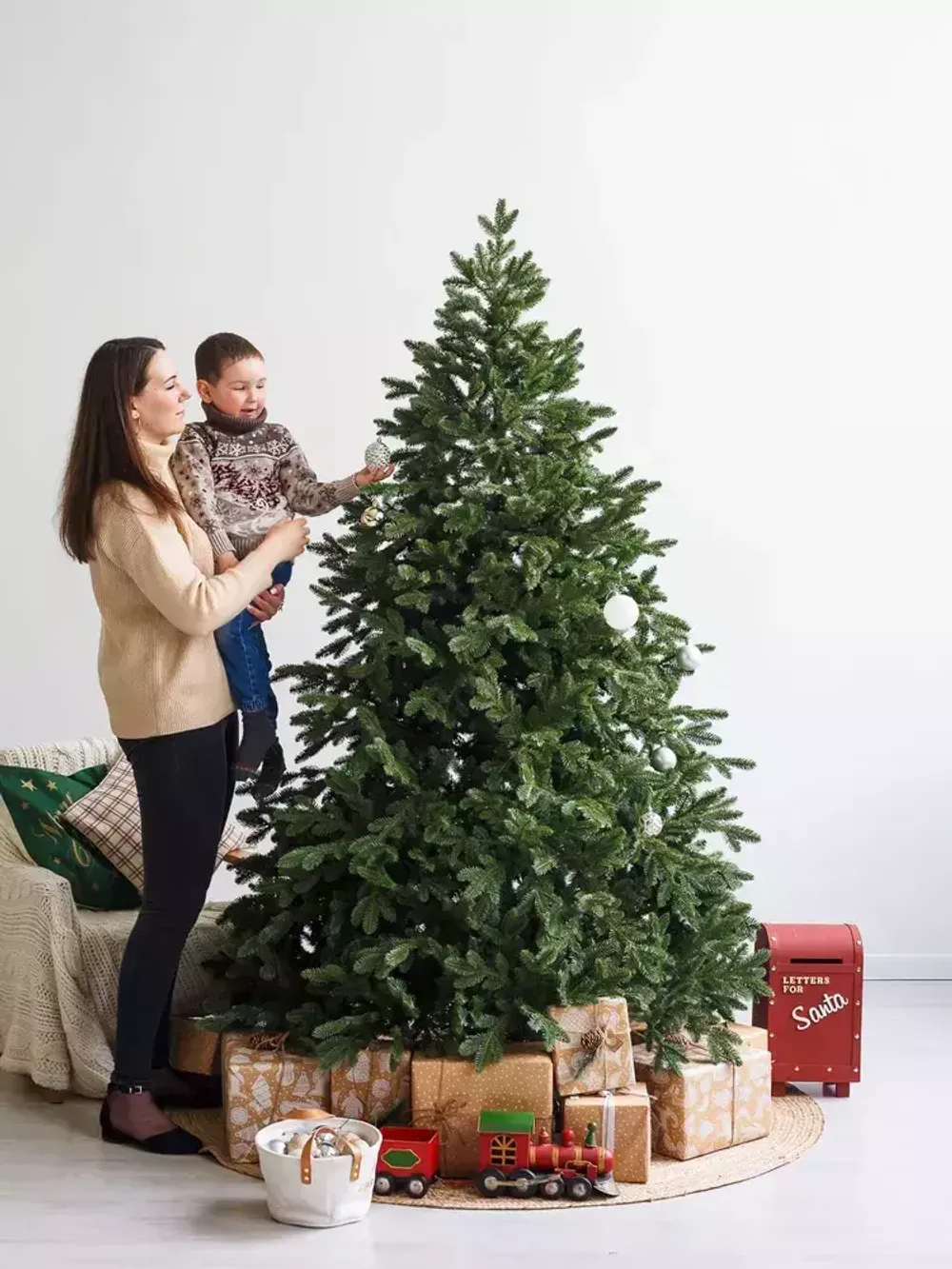 Искусственная ель «Монтерей» (Литая хвоя) 210 см / 2.1 м