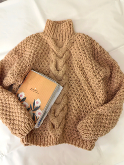 Свитер крупной вязки