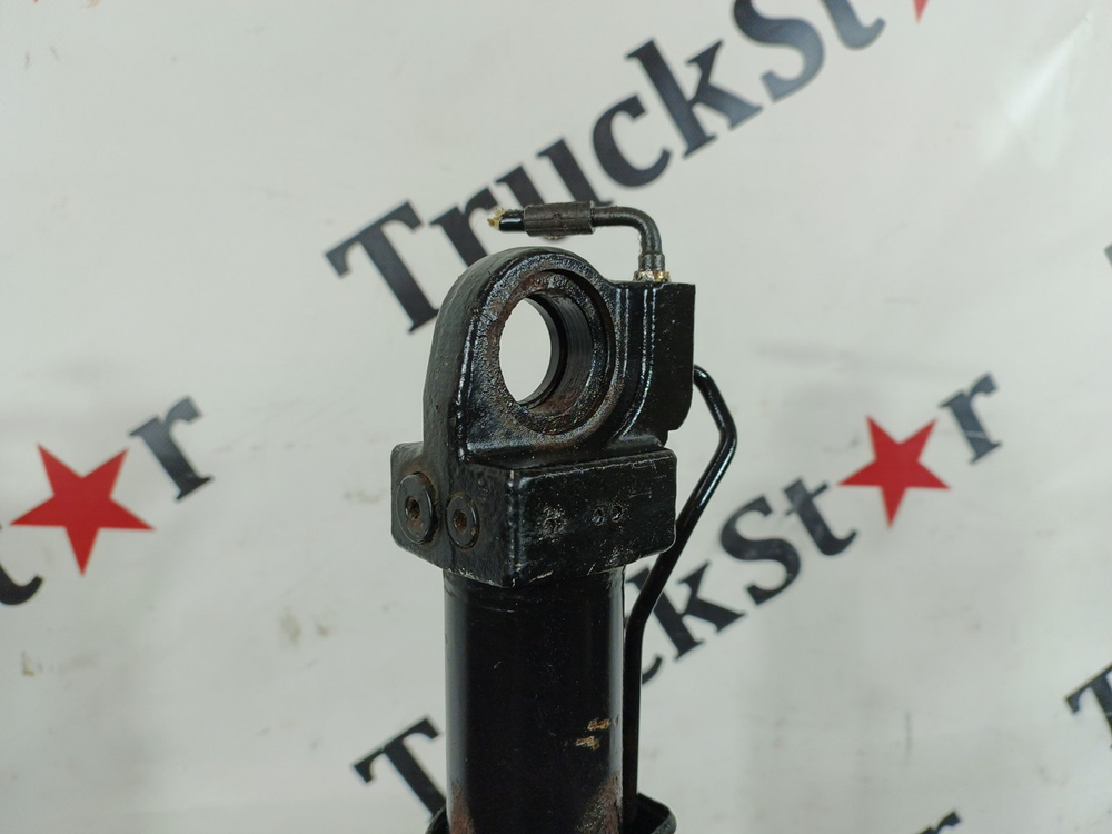 Цилиндр подъема кабины 2017г.