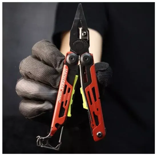 Мультитул пассатижи LEATHERMAN Signal (832265) с чехлом черный/желтый
