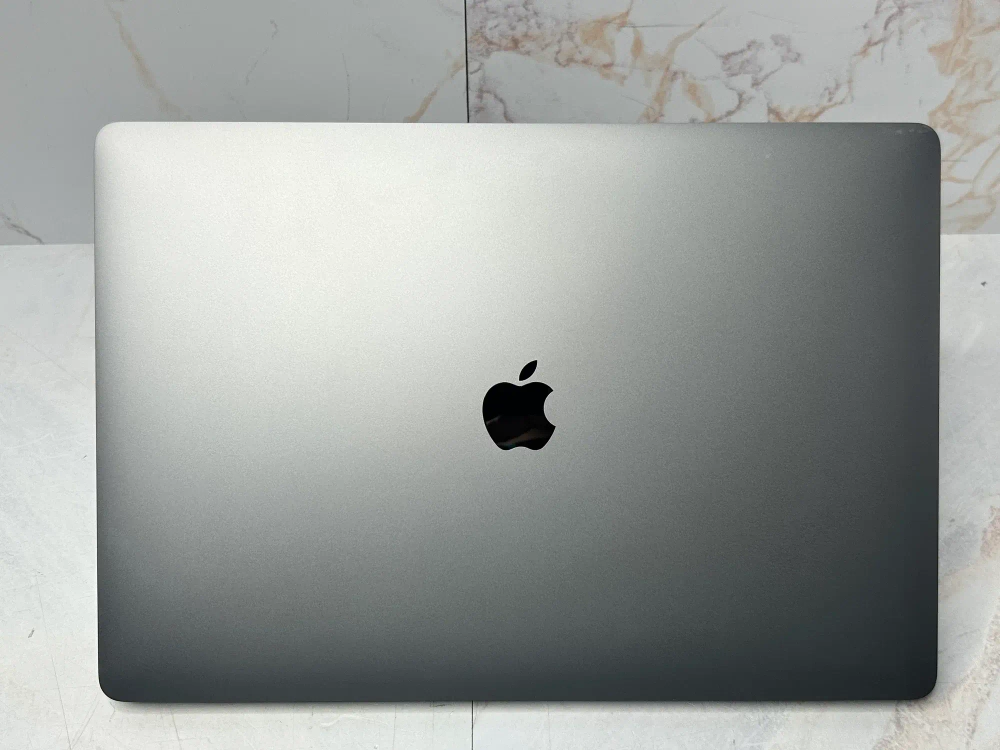 Ноутбук Apple MacBook Pro A2141 (Z0XZ009UN) 16"/i9-9980HK/RAM 32GB/SSD 8 TB/Radeon PRO 5600M 8gb/3072*1920/Retina/Mac Os/Подсветка кл-ры: нет/серый космос. Состояние: B1