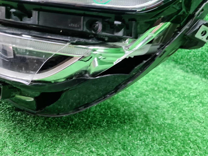 Фара левая Genesis GV80 (2020-2023) LED