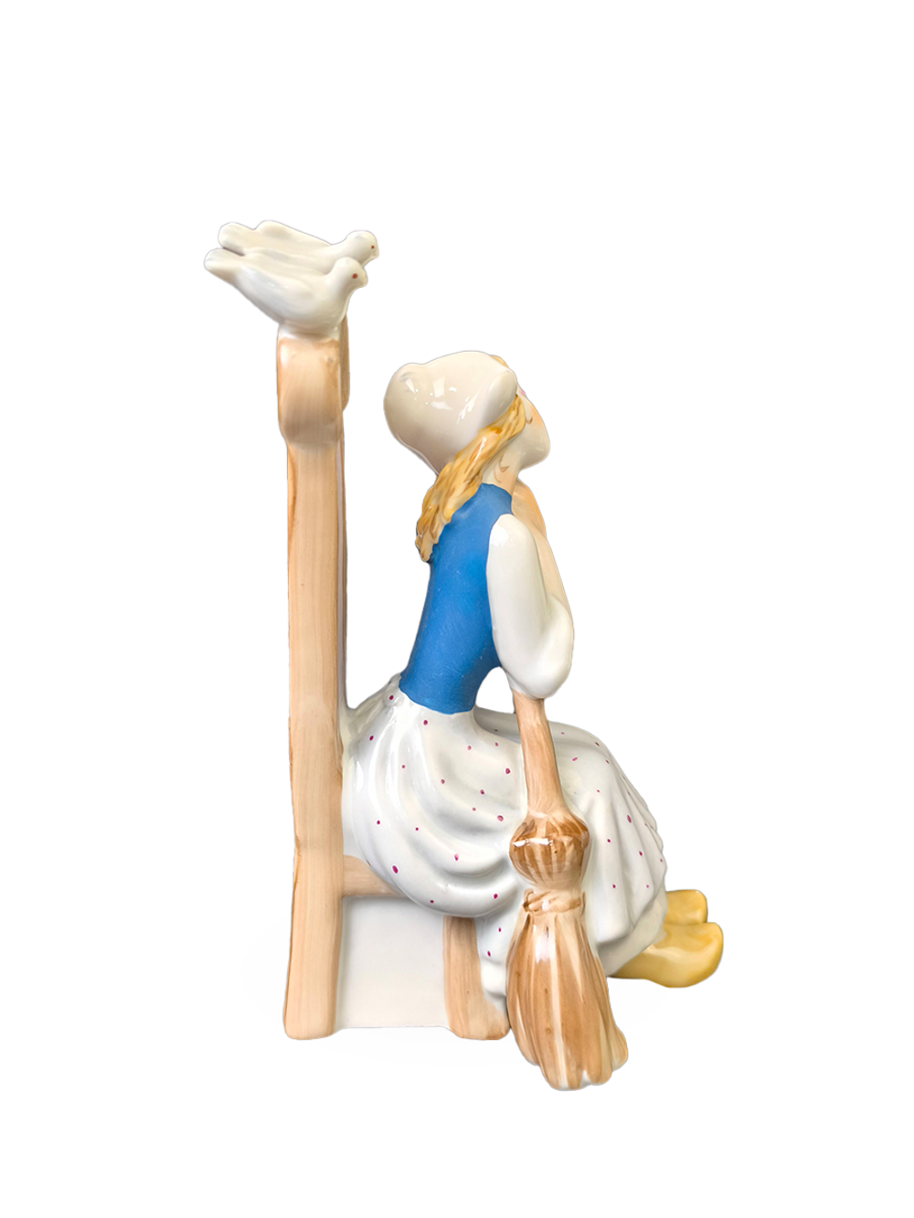 Фарфоровая статуэтка "Золушка" КЭКХЗ