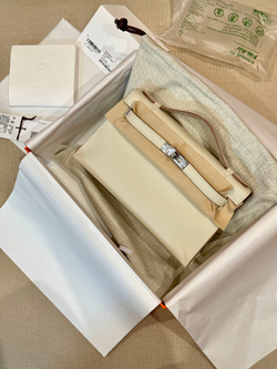 Hermes Kelly 22