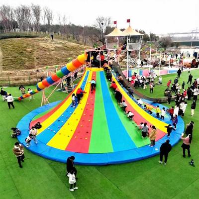 Горка скалодром «Макси» 15×15×5 м