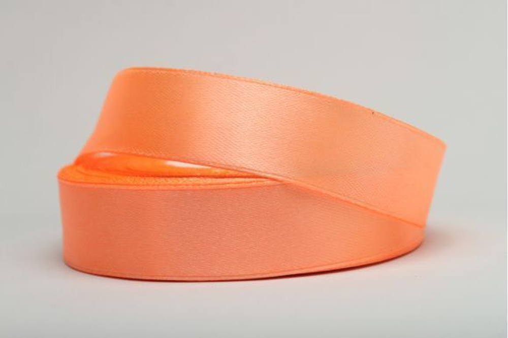 Лента атласная 12 мм абрикосовая