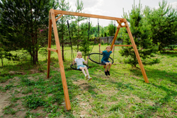 Деревянные качели с качелями гнездо 60 см и качелями гнездо 100 см