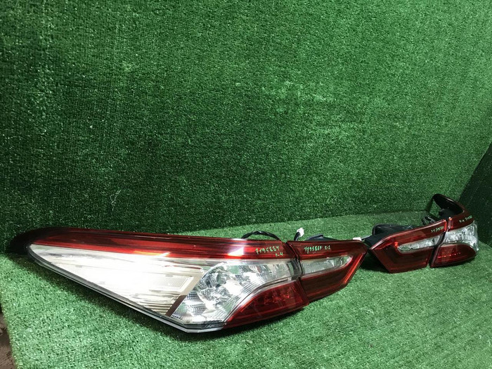 Фонарь Комплект Toyota Camry XV70 (2017-н.в.) LED