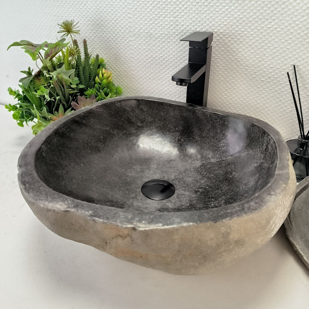Раковина из речного камня RS63441 (45*43*16) 0123