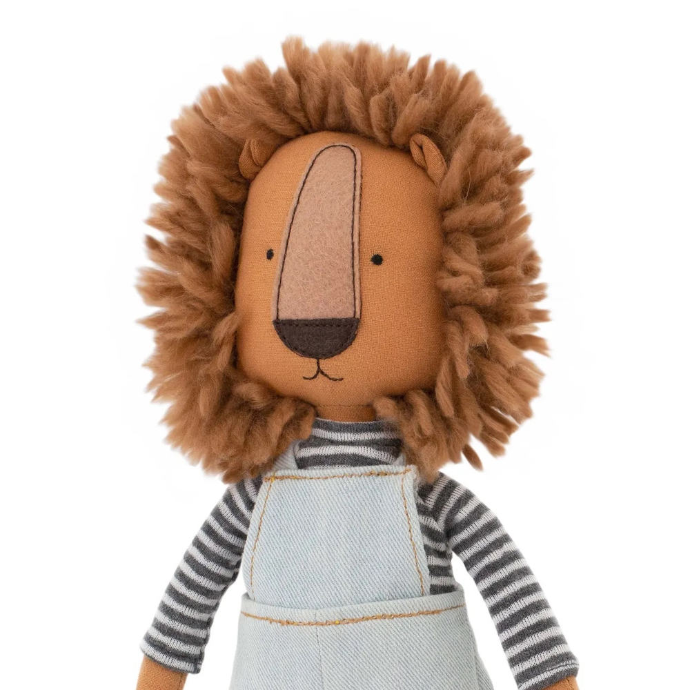 Лев Саймон в джинсовом комбинезоне 30 см