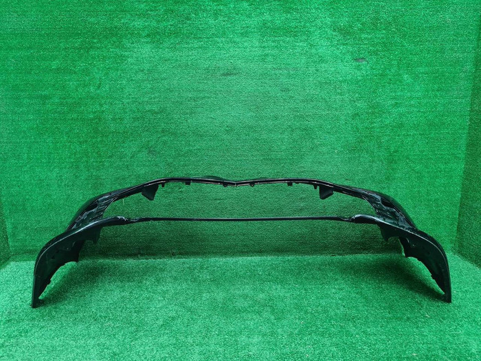 Бампер передний Toyota Camry xv70 (2020-н.в.)