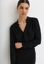 Блуза из вискозы, черная