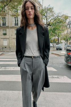 ZARA БРЮКИ С ЗАЩИПАМИ И РЕМНЕМ, СЕРЫЙ МЕЛАНЖ