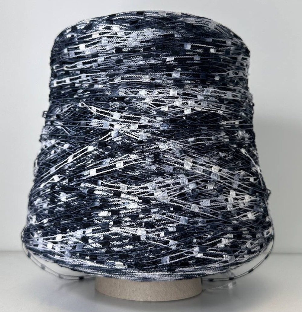 DADO - MISTER JOE S.R.L.; 60% вискоза, 40% п/а; 380м/100гр; col. 8903; S717