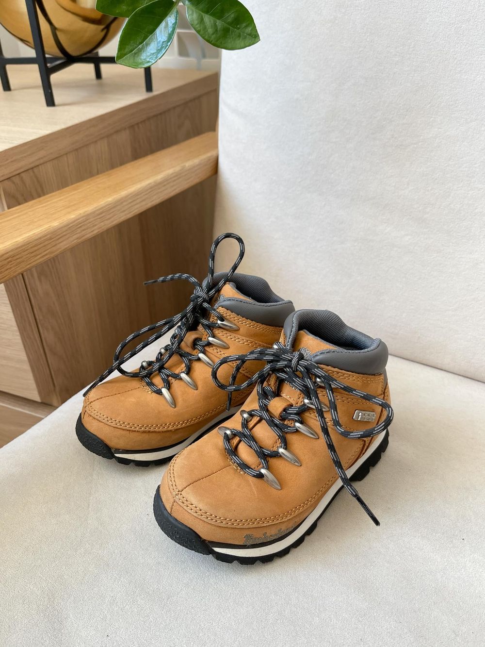 Новые ботинки Timberland, 26