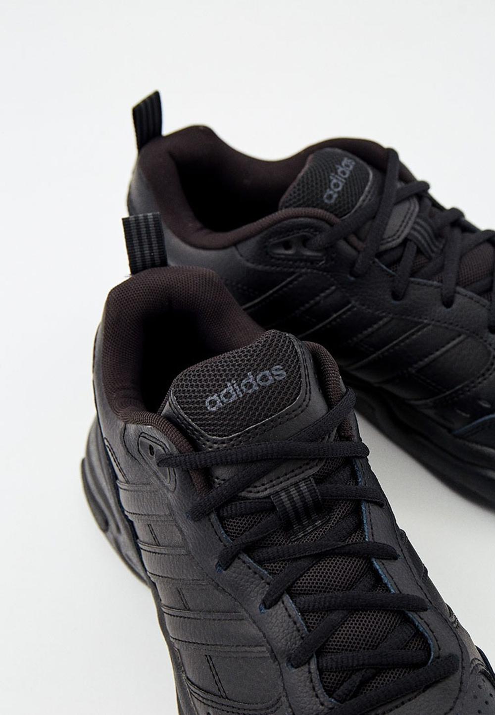 Кроссовки мужские ADIDAS STRUTTER