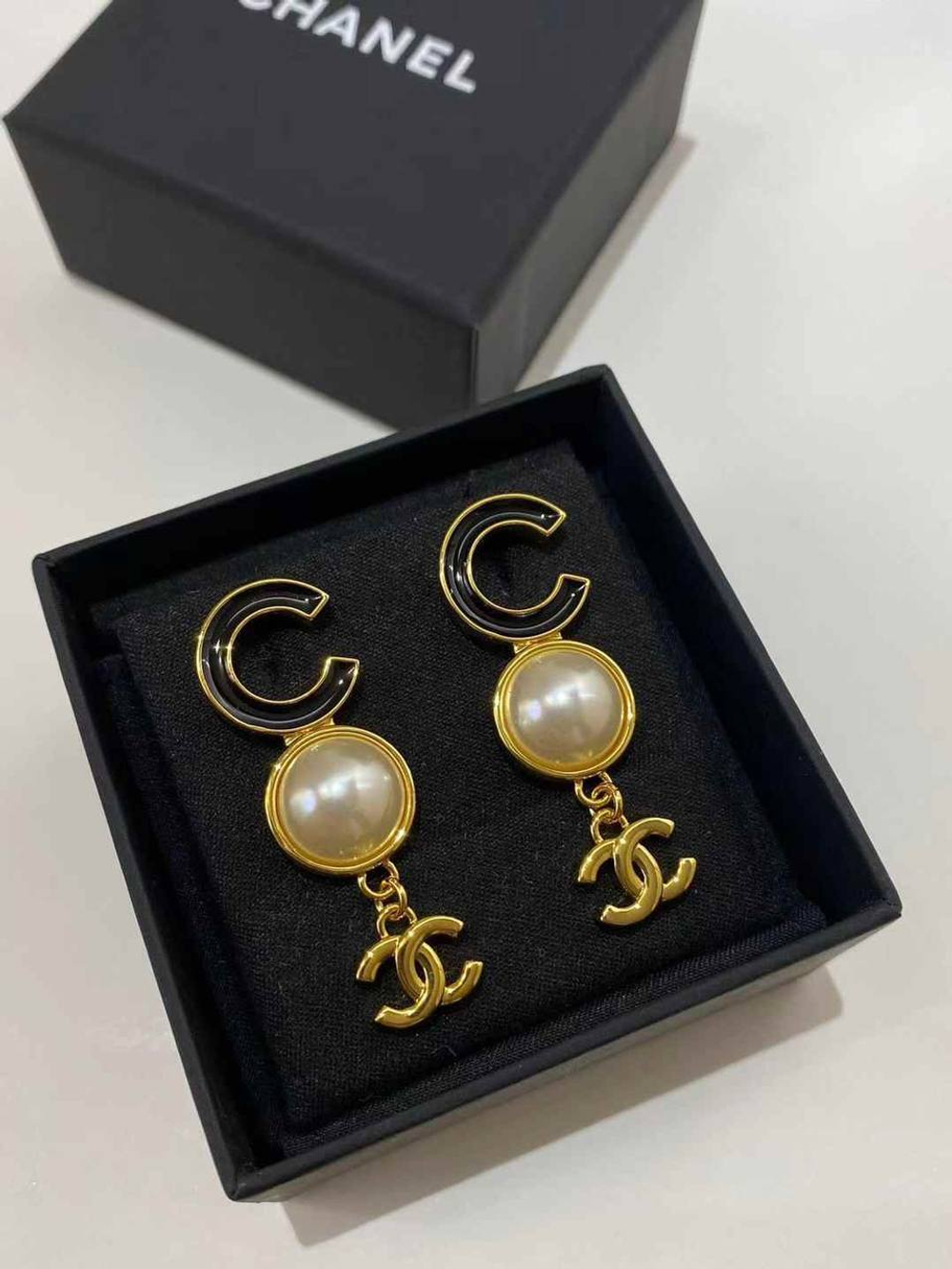 Серьги CHANEL