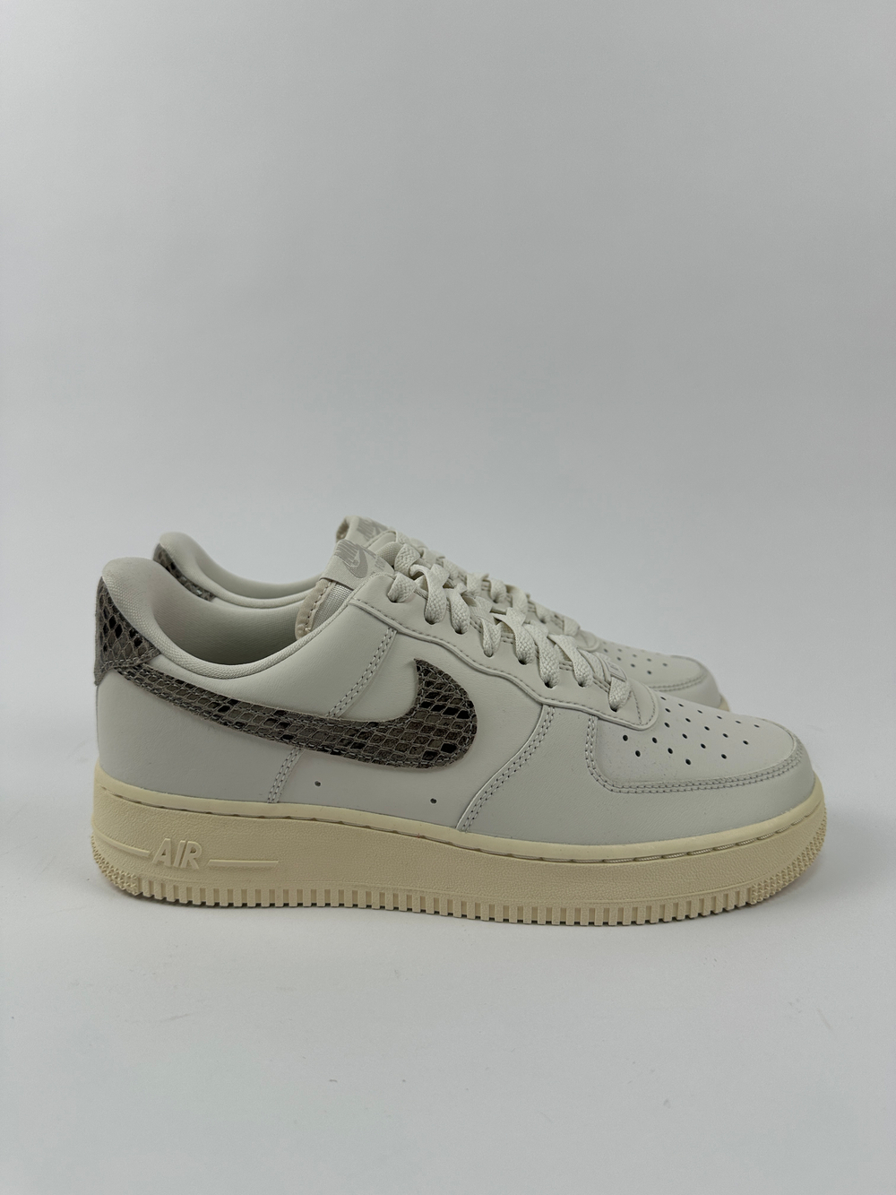 Кроссовки Nike Air Force 1 '07
