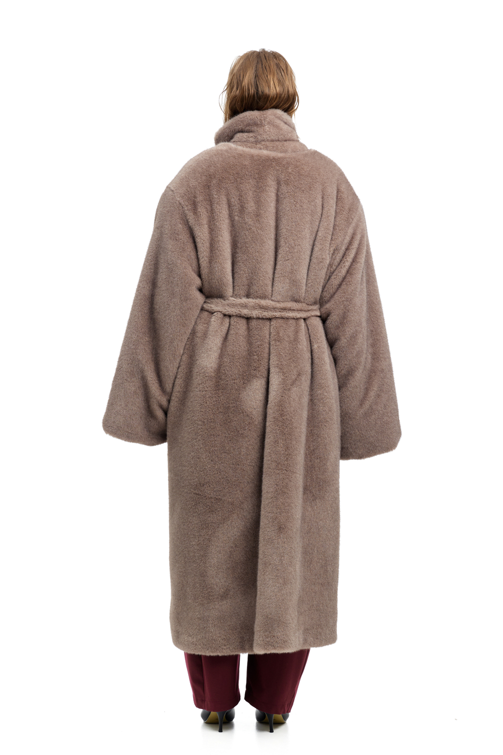 Шуба длинная с манишкой COMEBACK Brown