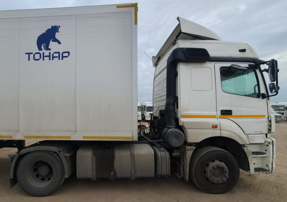 КамАЗ М1840 4x2 Седельный тягач 5490-S5 (Дизельный, 12,0 л, 401 л.с., МТ)