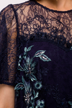 Платье Nissa с кружевной вышивкой в виде цветов