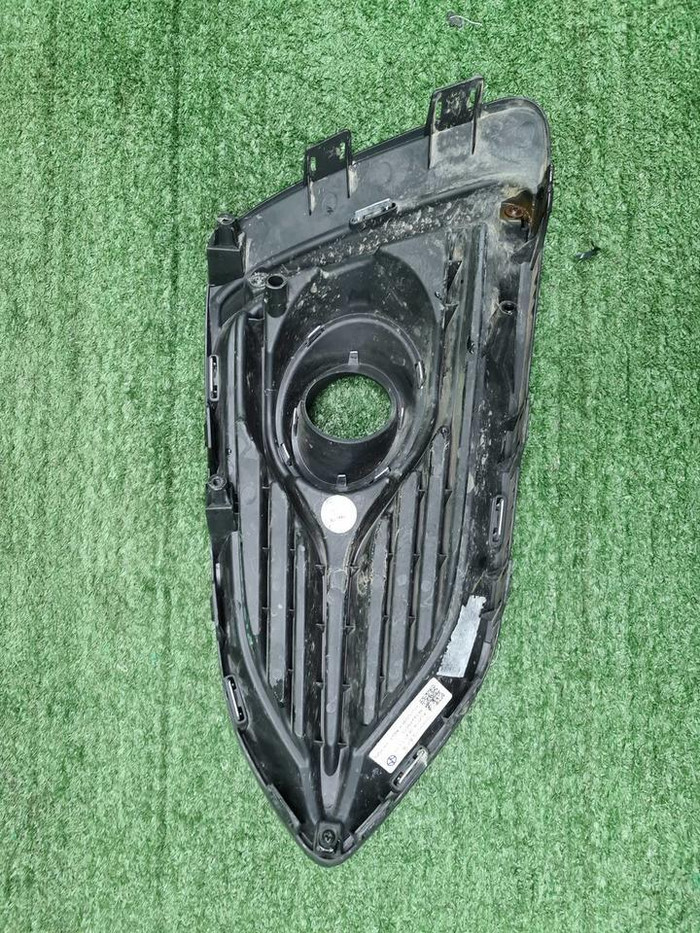 Накладка ПТФ правая Hyundai Solaris 2 (2017-2020)