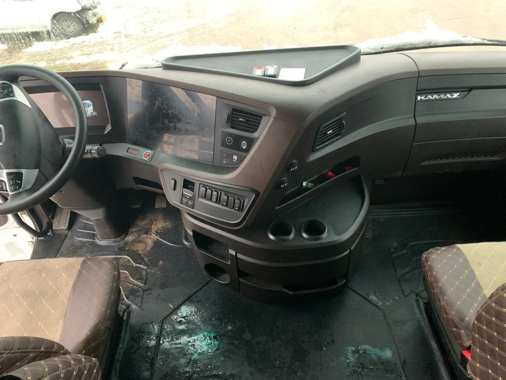 КамАЗ 54901 4x2 Седельный тягач 54901-70014-СА (Дизельный, 13,0 л, 483 л.с., АТ)