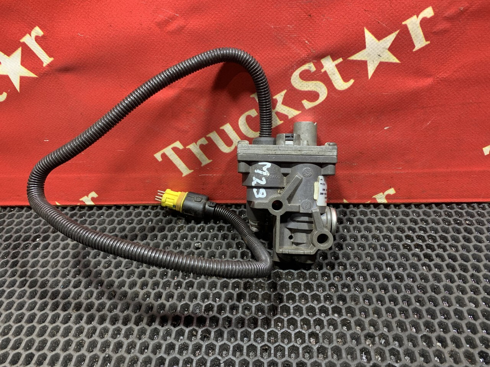 Клапан горного тормоза