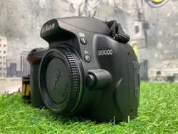 Nikon D3000 4.000 кадров